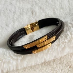 Leather bracelet